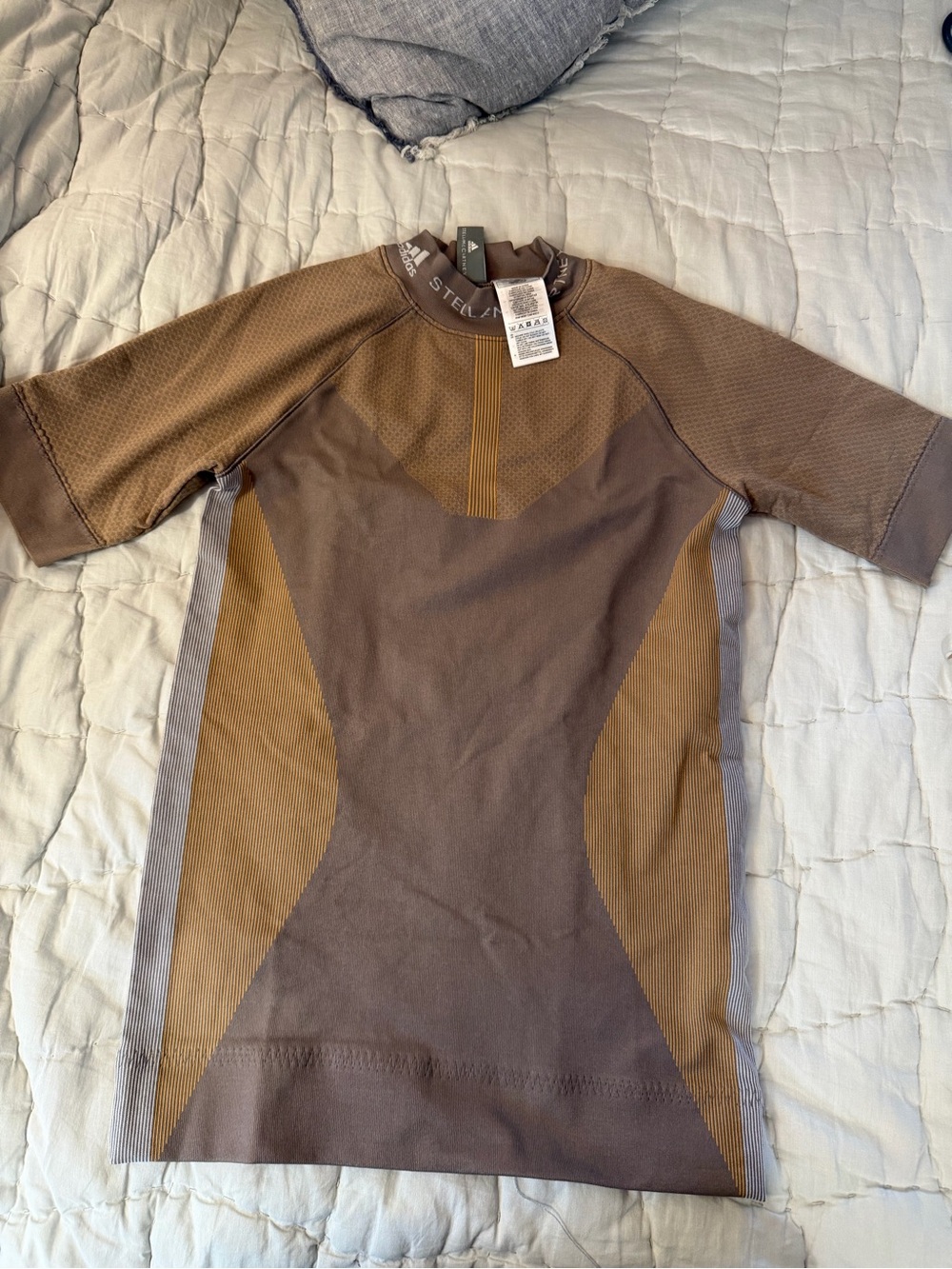 Adidas by Stella McCartney Brown and Tan Crewneck Performance outfit